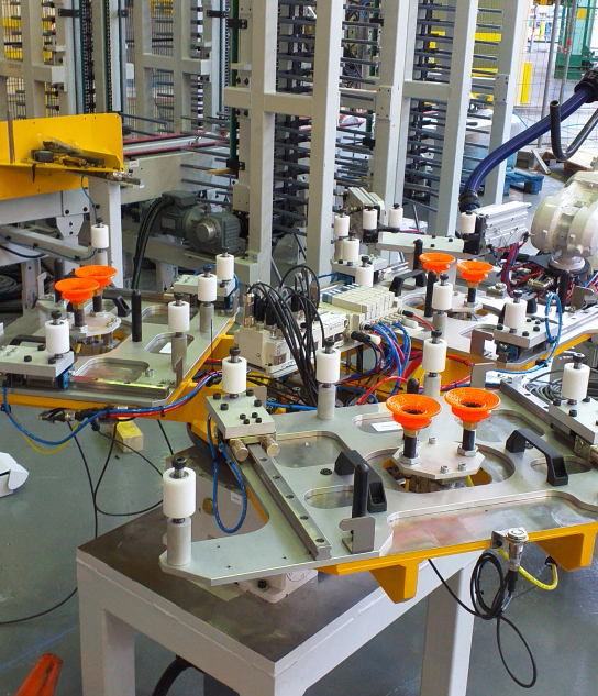 Conception ilot robotisé machines spéciales